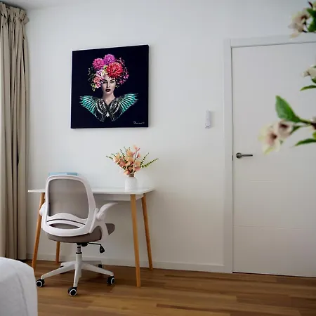 Luz Atlantica, Centro De La Corogne